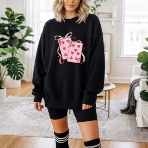 67 Valentine's day Hearts cards Sweatshirt S M L XL New Graphic Cozy Lucky 6 7